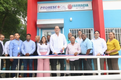 PROMESE/CAL entrega Farmacia del Pueblo en La Romana