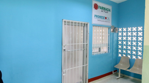PROMESE/CAL inaugura tres Farmacias del Pueblo en el Gran Santo Domingo